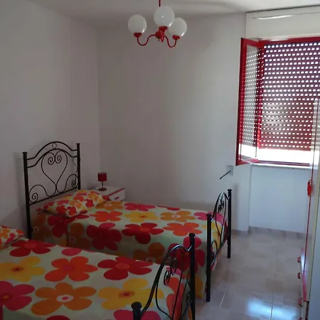 Feriehus Torre Suda, 6 Posti Letto